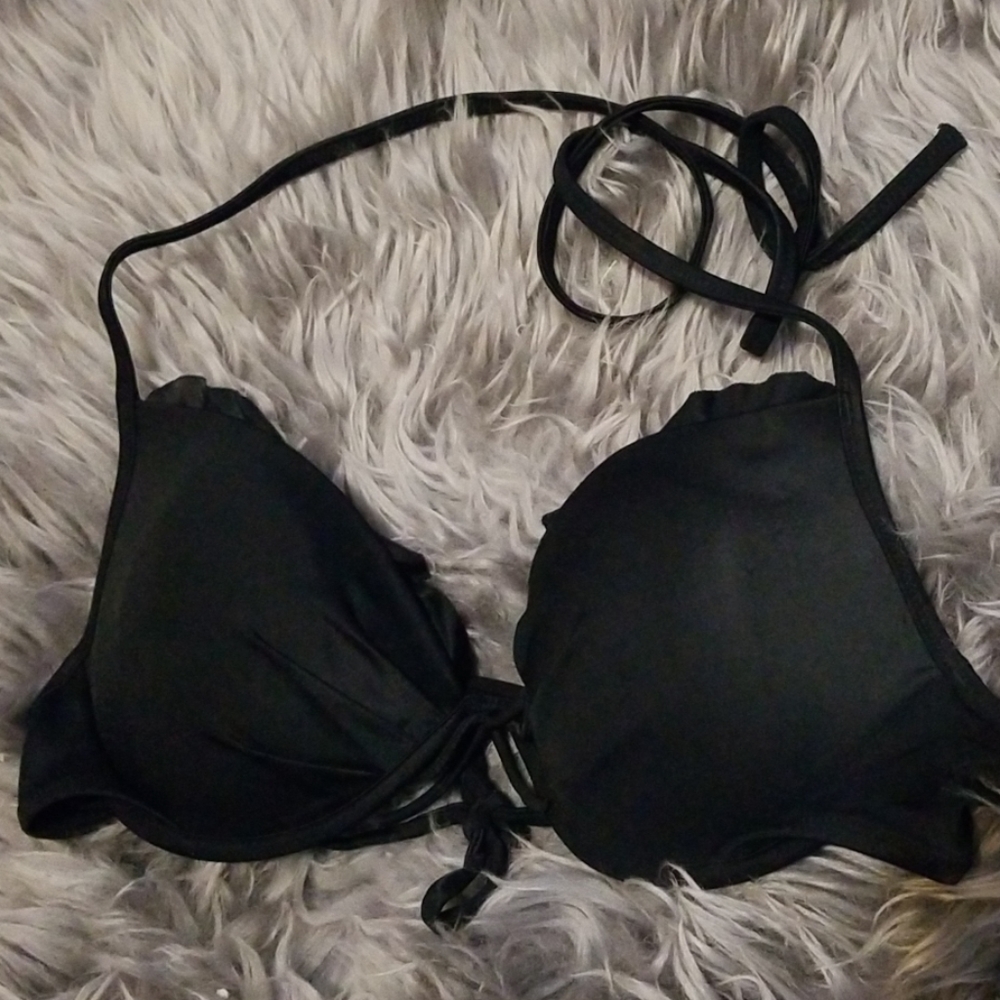 3/22!!! Victoria's Secret